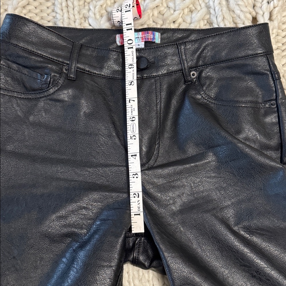 Urban Outfitters Faux Black Leather Pants - Picture 9 of 9